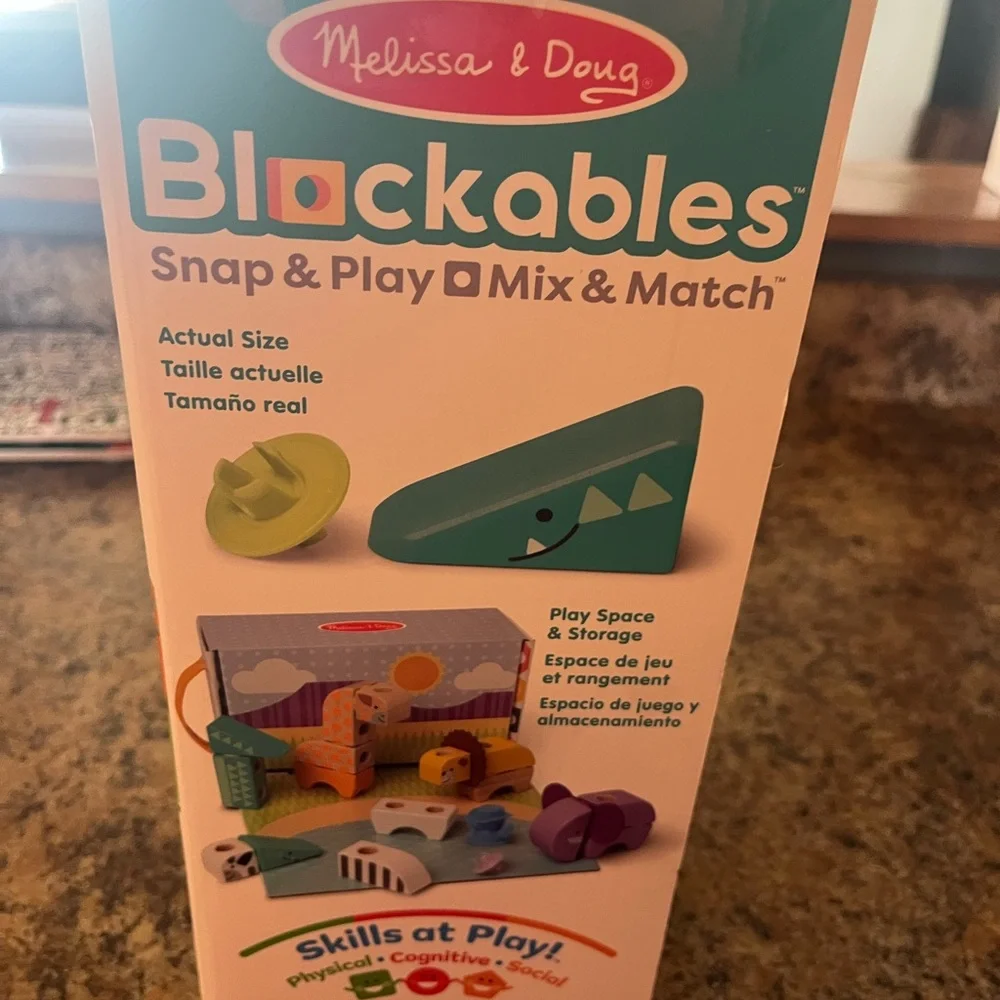 Melissa & Doug‎ Blockables Snap & Play Toy Set - Multicolor